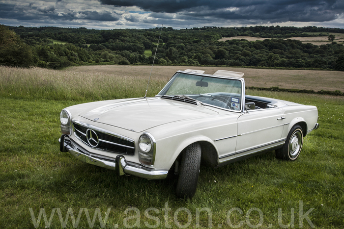 1967 Mercedes Benz 230SL