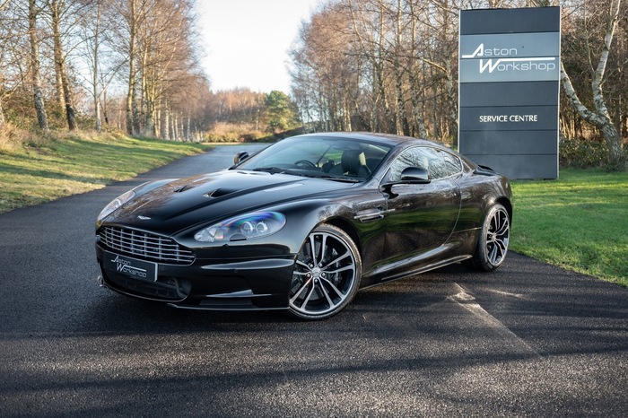 2010 Aston Martin DBS Carbon Black Edition