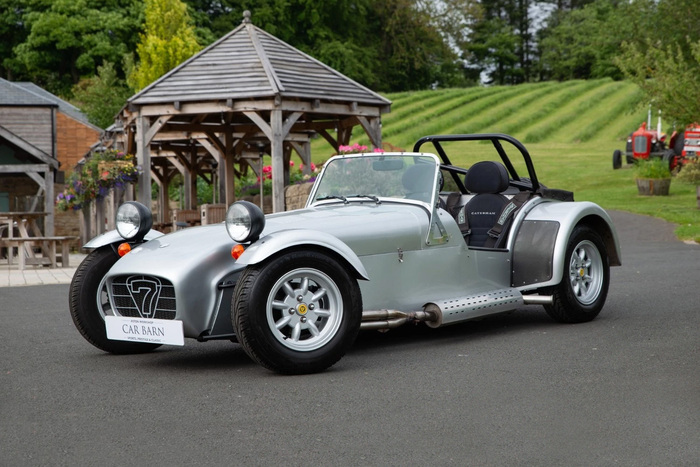 Caterham 7 