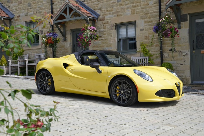 Alfa Romeo 4C Spider