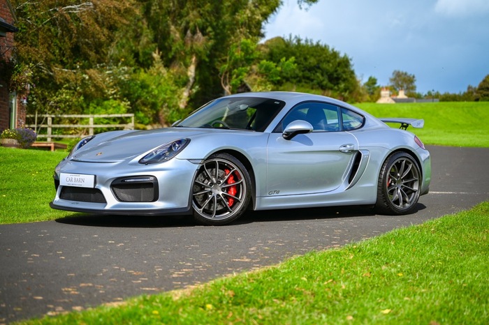 Porsche Cayman GT4