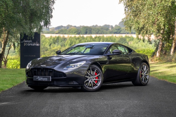 2018 Aston Martin DB11 V12 Coupe
