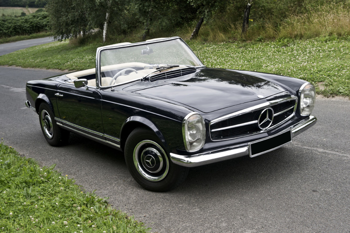 1966 Mercedes Benz 230 SL