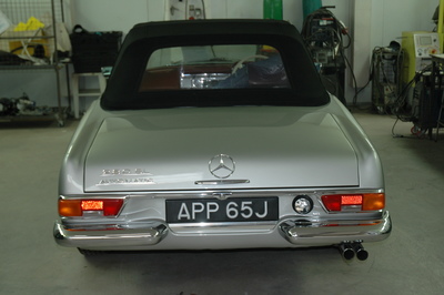 Mercedes 280SL Ref: 7326